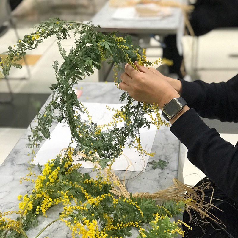 ミモザリース作り