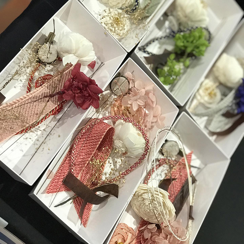 水引きアクセサリー作りイメージ